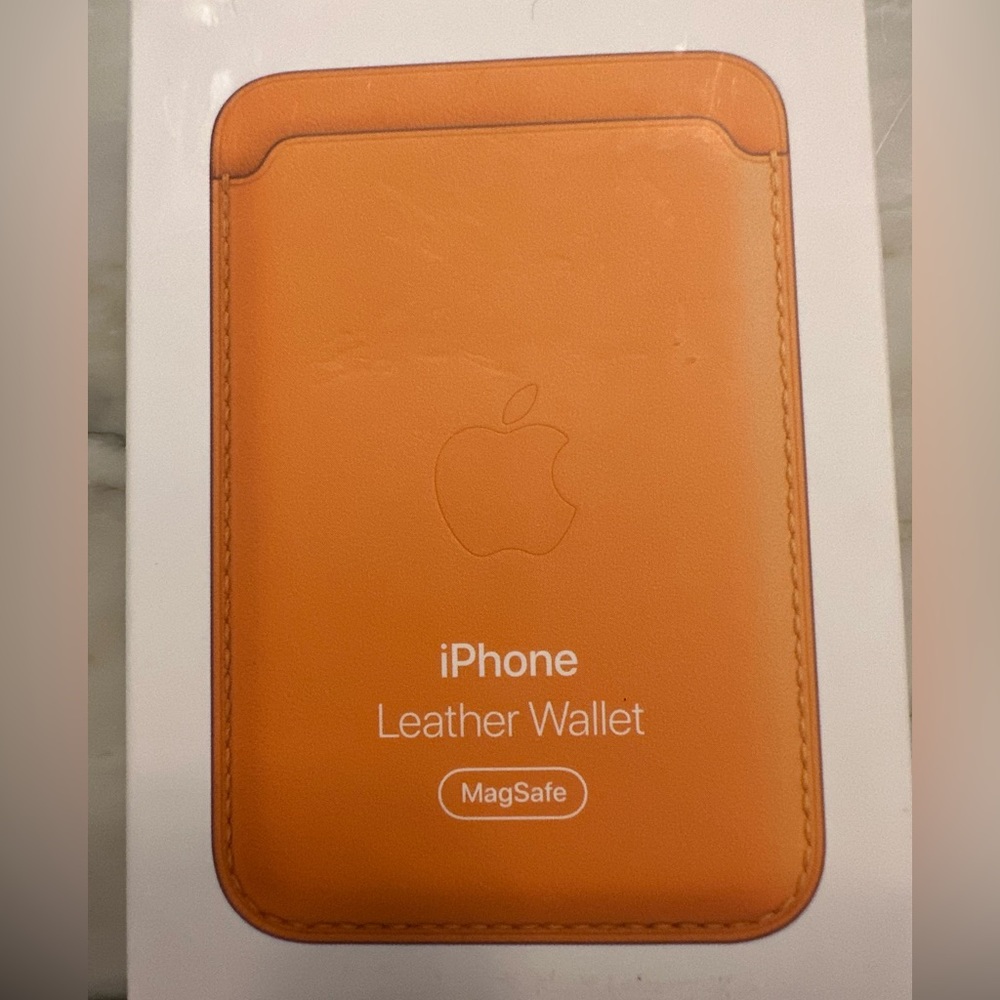 iPhone leather MagSafe wallet